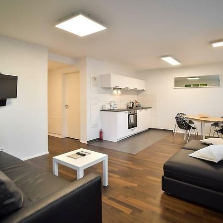 Deluxe Ferienwohnung Apartment Stuttgart Centre/Milaneo Экстерьер фото