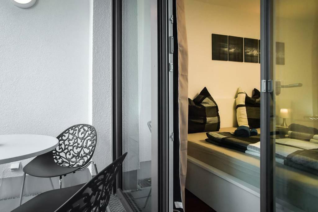 Deluxe Ferienwohnung Apartment Stuttgart Centre/Milaneo Экстерьер фото