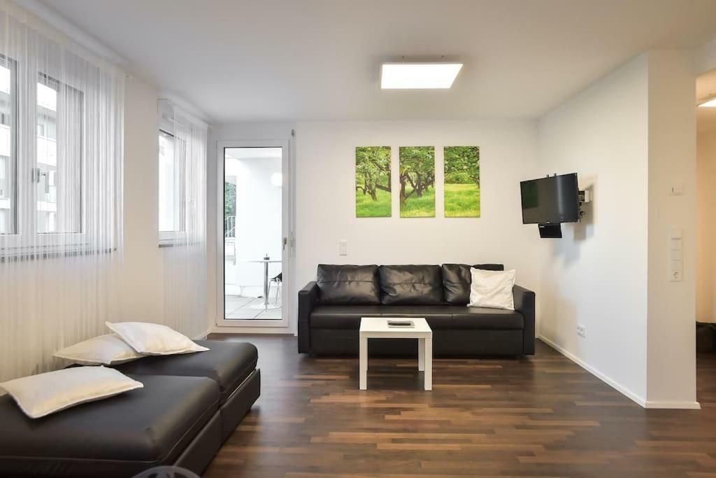 Deluxe Ferienwohnung Apartment Stuttgart Centre/Milaneo Экстерьер фото