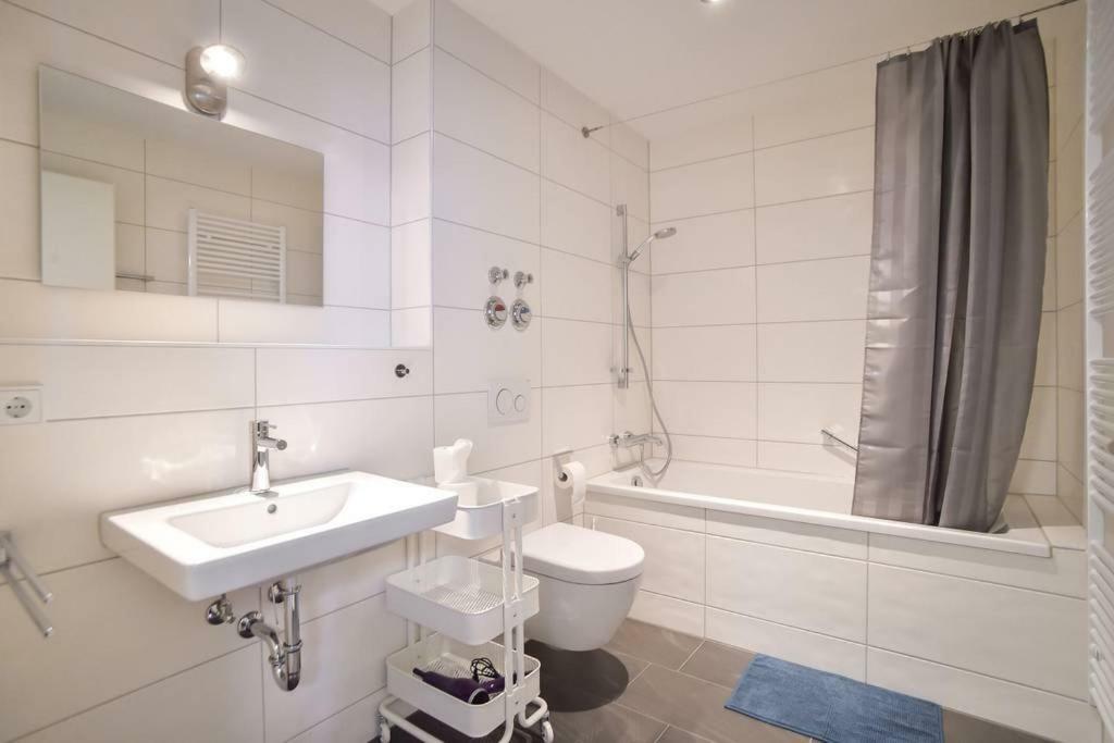Deluxe Ferienwohnung Apartment Stuttgart Centre/Milaneo Экстерьер фото