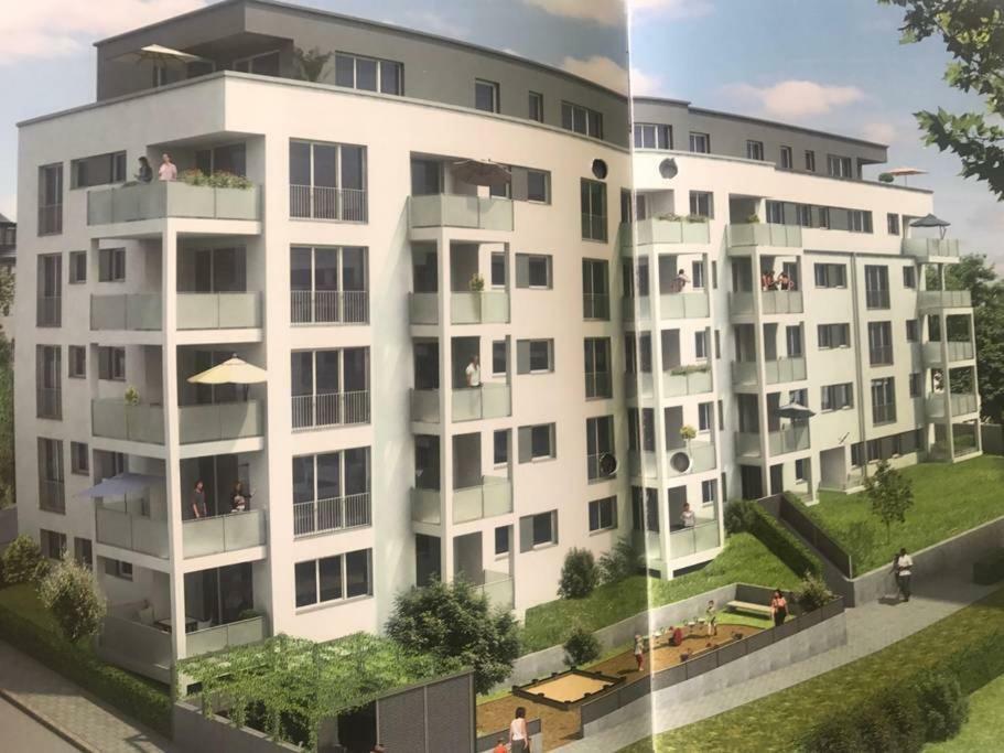 Deluxe Ferienwohnung Apartment Stuttgart Centre/Milaneo Экстерьер фото